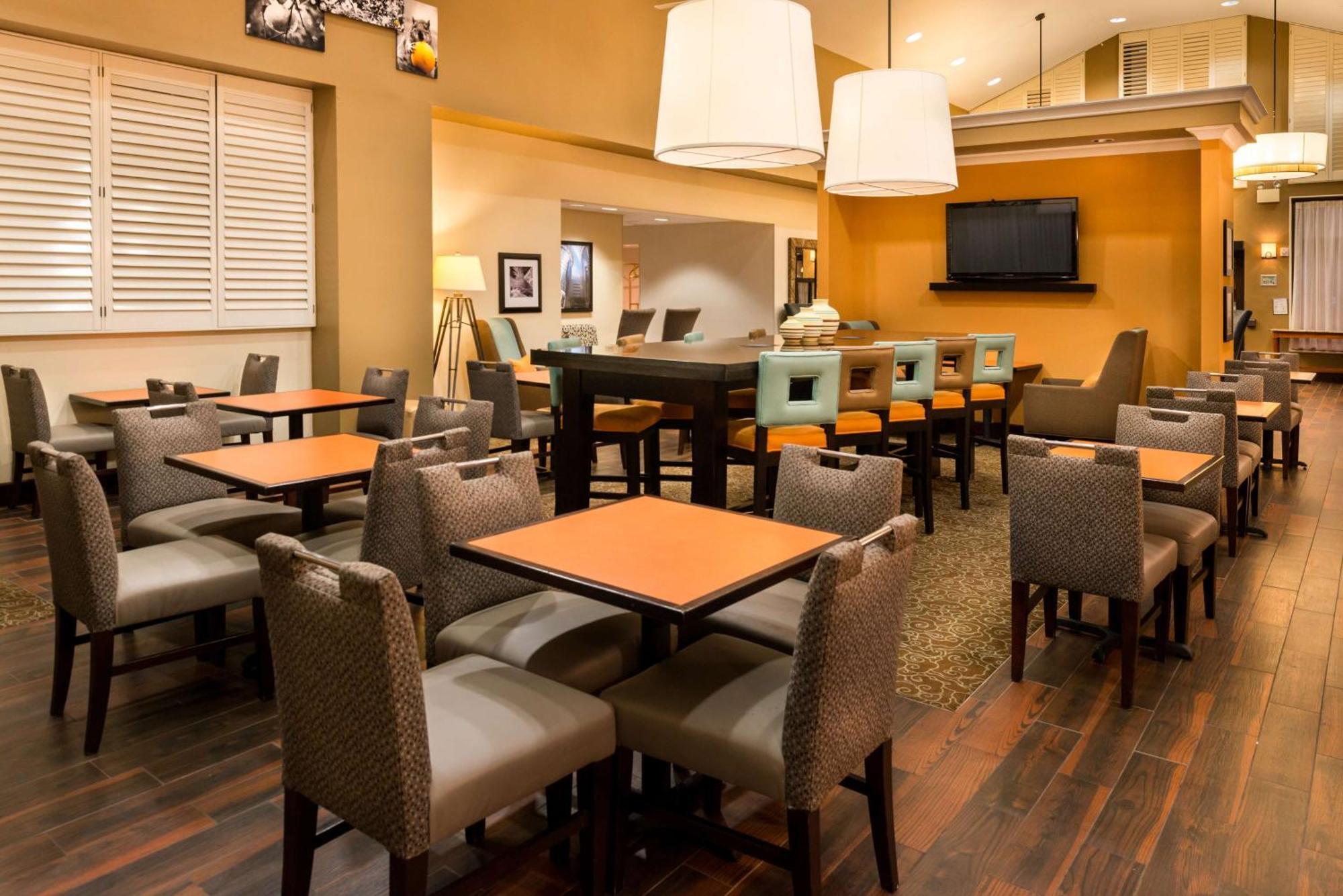Hampton Inn & Suites Orlando-East Ucf Alafaya Exterior photo